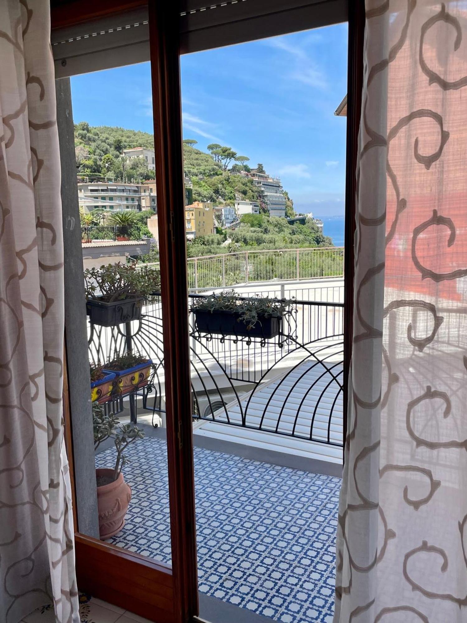 Capoten Sorrento Luaran gambar